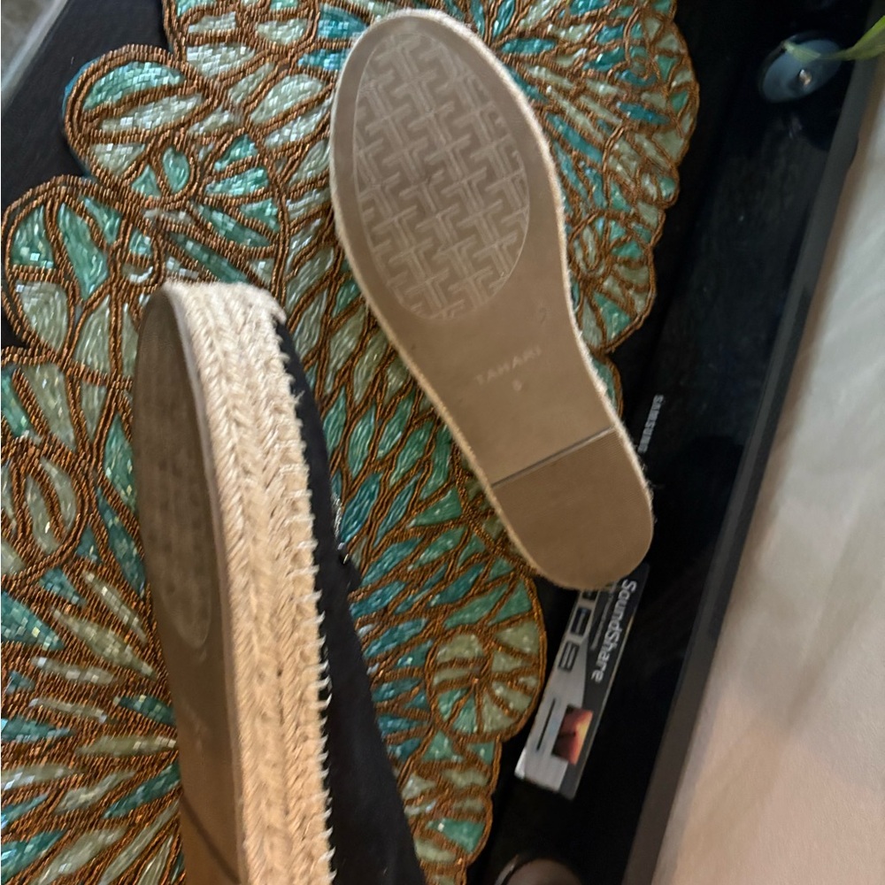 Tahari Black and Cream Espadrille Flats - Picture 4 of 5